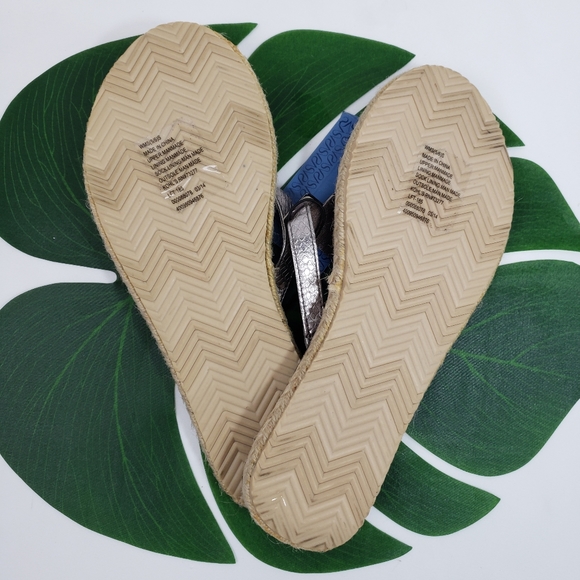 NEW Simply Vera Wang Thomg Espadrille Sandals Size WMS SMALL (5/6) - Picture 5 of 7